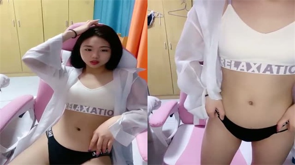 极品学妹小蓝儿下海黄播 自慰湿身诱惑