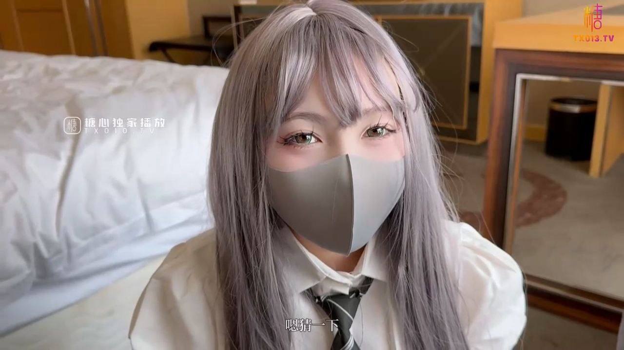 极品反差校花学生妹！粉嫩白虎小穴调教成母狗，肛塞滴蜡玩到潮吹！