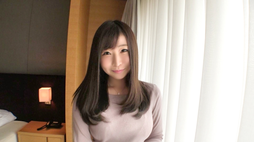 - 【初撮り】【美尻スイ】色香が漂う美尻スイ。ックをずらして愛液溢れるあそこに挿入すれば.. 応募素人、初撮影 (乱伦)